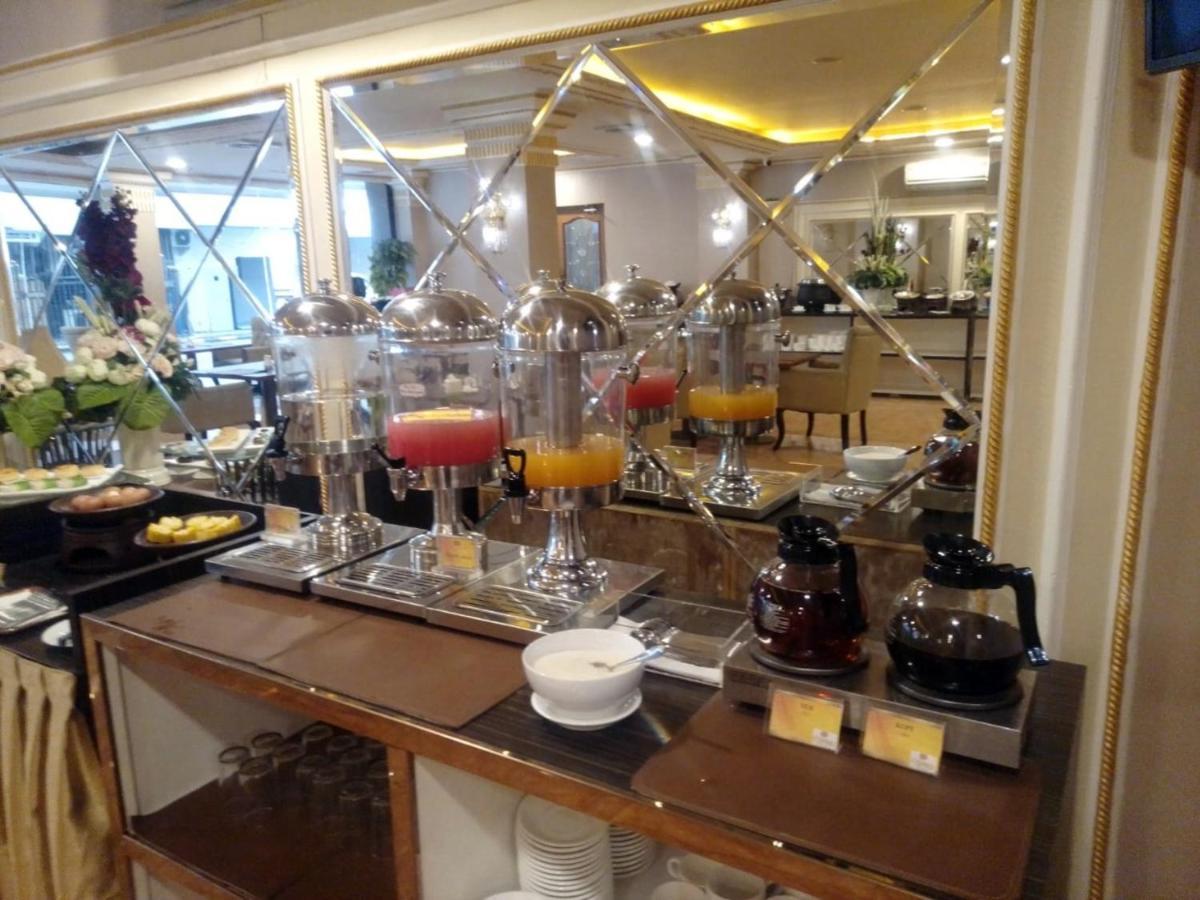 Olympic Hotel Jakarta Eksteriør bilde