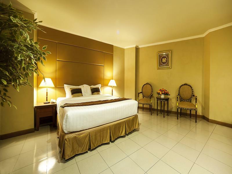 Olympic Hotel Jakarta Eksteriør bilde